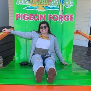 Meet your Posher, Kadell